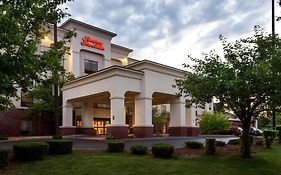 Hampton Inn & Suites Manchester