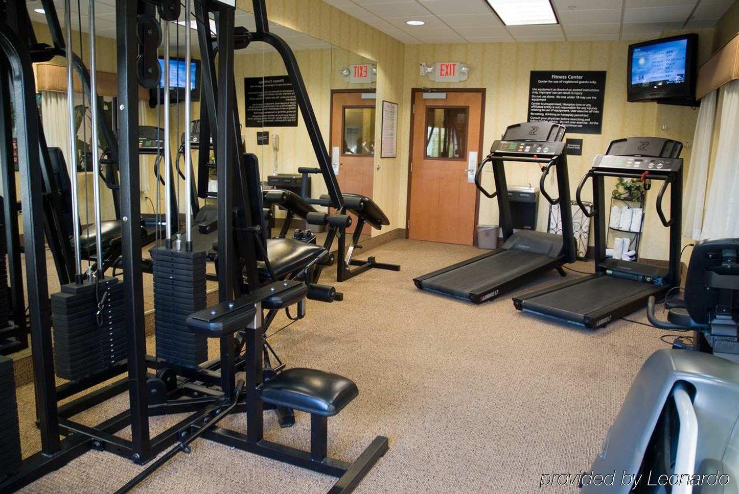 Hampton Inn & Suites By Hilton Manchester Bedford Facilities photo